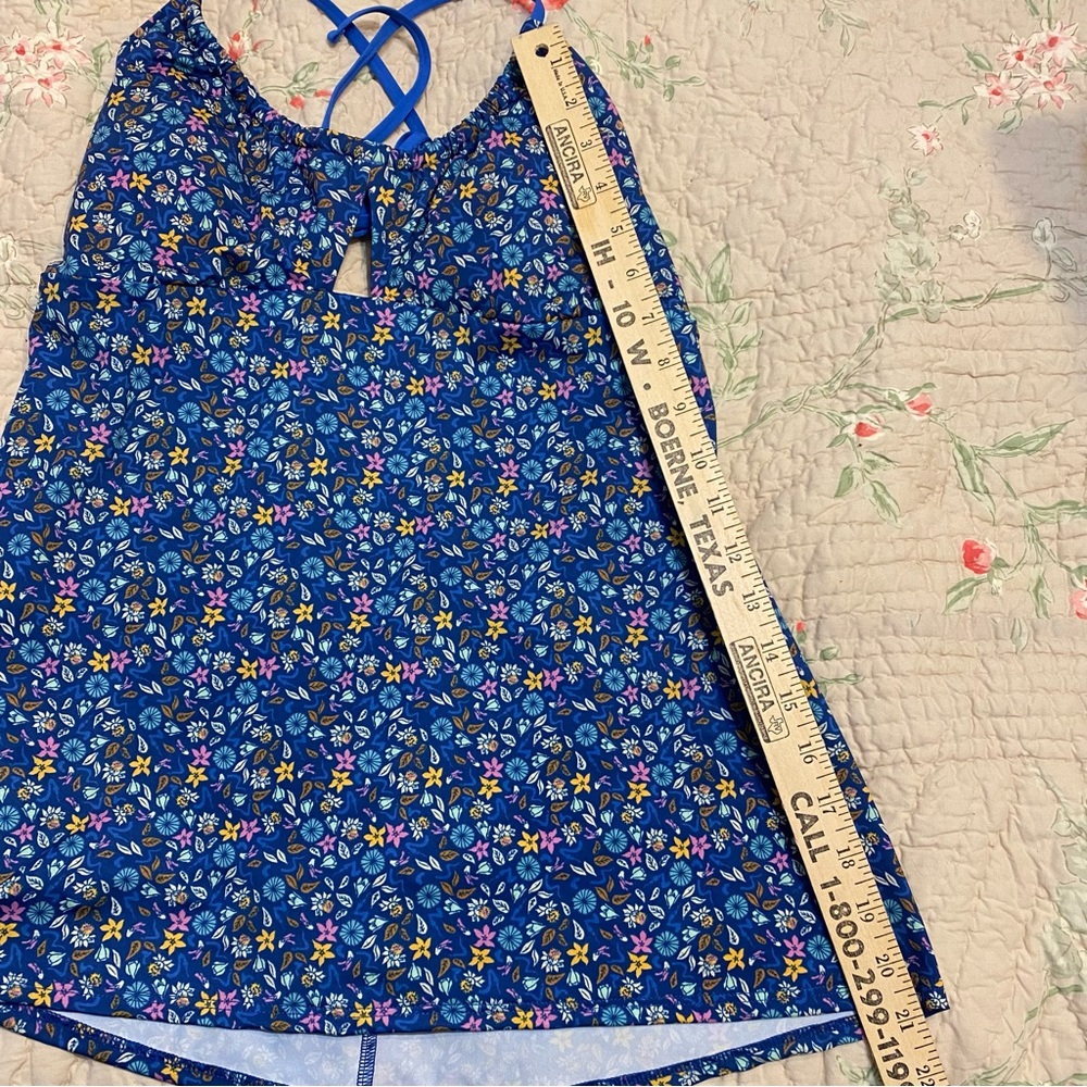 Patagonia Blue Floral Tankini Top - Picture 3 of 13